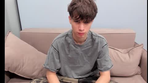 your_shy_guy online show from October 2025 02:43:02 AM