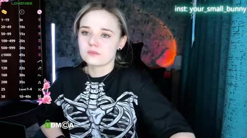 Molly online show from April 2026 02:06:01 AM