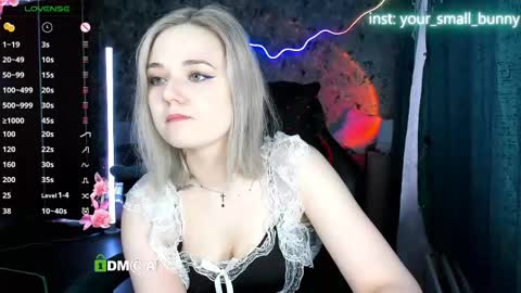 Snapshot of your_small_bunny chatting on May 2026 02:05:02 AM Molly online show from May 2026 02:05:02 AM
