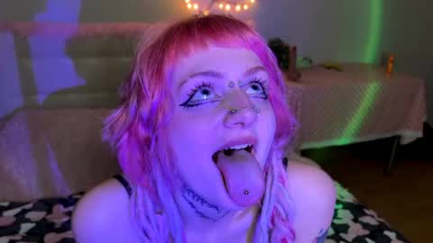 Snapshot of your_sweetpussy chatting on May 2026 08:28:01 PM Anya online show from May 2026 08:28:01 PM