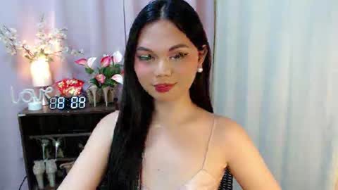 Hi its me Yna online show from September 2025 12:05:02 PM