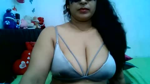 Snapshot of yourashawari chatting on June 2026 07:25:02 AM yourashawari online show from June 2026 07:25:02 AM