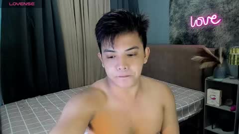 Snapshot of yourasian_bradley chatting on February 2026 02:26:02 AM yourasian_bradley online show from February 2026 02:26:02 AM