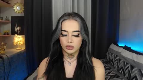 Snapshot of yourasiancockisontop chatting on January 2025 05:48:01 PM kim online show from January 2025 05:48:01 PM