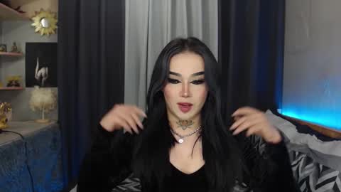 Snapshot of yourasiancockisontop chatting on January 2025 08:44:01 PM kim online show from January 2025 08:44:01 PM