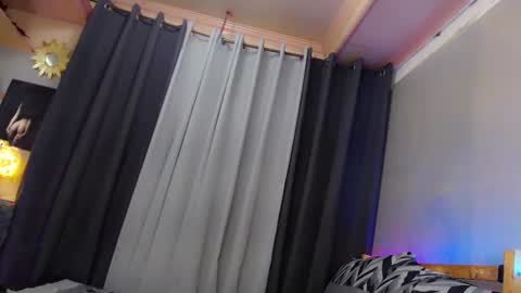 Snapshot of yourasiancockisontop chatting on January 2025 08:04:01 PM kim online show from January 2025 08:04:01 PM