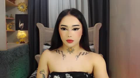 Snapshot of yourasiancockisontop chatting on February 2025 06:45:01 PM kim online show from February 2025 06:45:01 PM