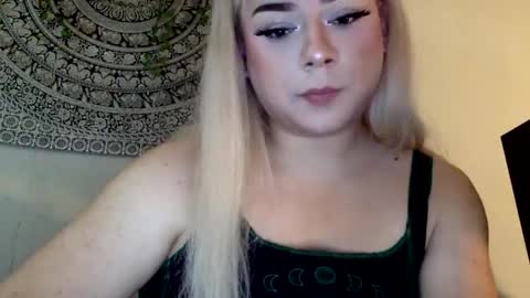 Alexandria online show from December 2024 07:21:01 PM