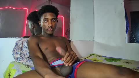 Snapshot of yourdaddy2005 chatting on February 2026 07:29:01 AM Yourdaddy2005 online show from February 2026 07:29:01 AM