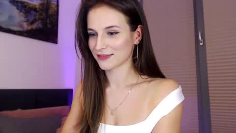 YourDalia online show from March 2025 07:47:02 PM