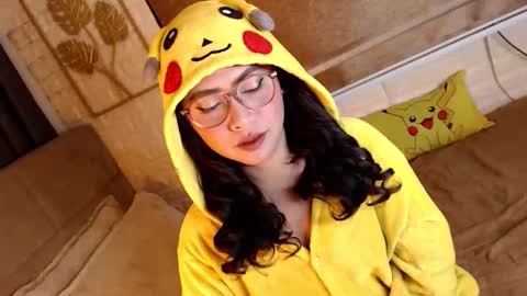 JEN  online show from March 2026 10:32:02 AM