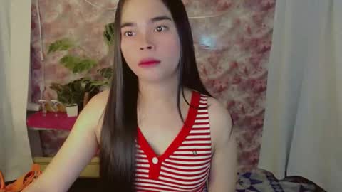 Snapshot of yourdreamgirljenelyn chatting on May 2026 04:07:02 AM Alice online show from May 2026 04:07:02 AM