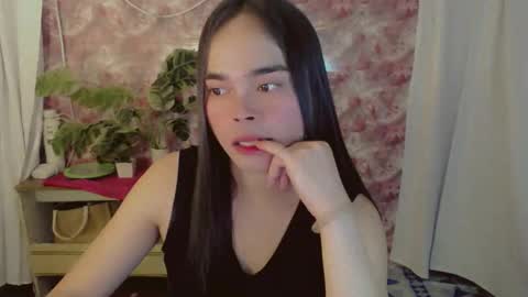 Snapshot of yourdreamgirljenelyn chatting on May 2026 02:41:02 AM Alice online show from May 2026 02:41:02 AM