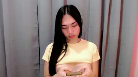 Snapshot of yourfantasy_girl chatting on June 2026 06:45:02 PM jenlie online show from June 2026 06:45:02 PM