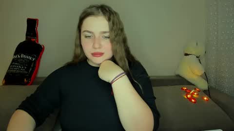 yourgem__ online show from February 2025 07:36:01 PM