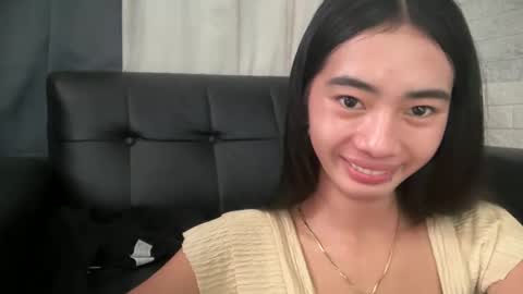 Snapshot of yourgirlsweet_kishia chatting on May 2026 11:23:04 PM yourgirlsweet_kishia online show from May 2026 11:23:04 PM