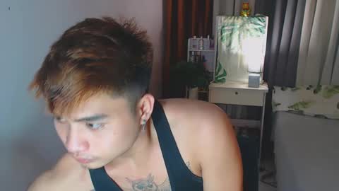 Snapshot of yourhandsome_hunk chatting on December 2024 06:16:02 PM Paul online show from December 2024 06:16:02 PM