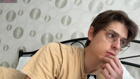 Chris online show from December 2024 11:00:01 AM