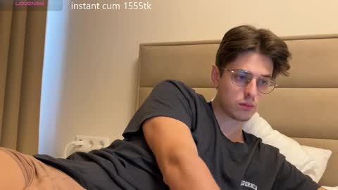 Chris online show from March 2025 06:33:02 AM