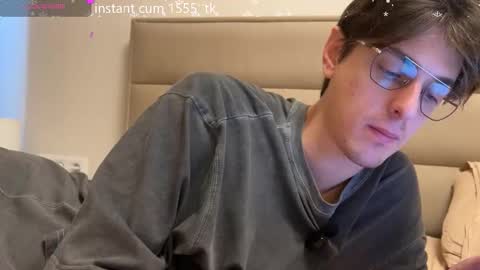 Chris online show from December 2025 07:28:02 AM