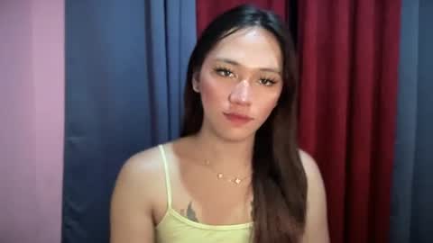 Snapshot of yourhotlove_jamellaxxx chatting on November 2025 08:03:01 PM LOVING JAMMELA online show from November 2025 08:03:01 PM