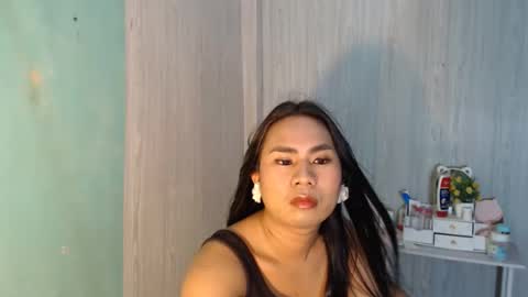 Mauie  online show from May 2026 12:18:01 AM