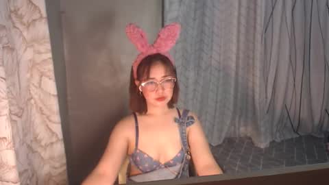 Snapshot of yourhotyash_ chatting on April 2026 12:32:02 PM yourhotyash_ online show from April 2026 12:32:02 PM