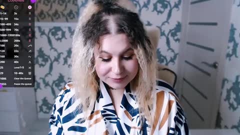 Karma online show from December 2024 01:09:01 PM