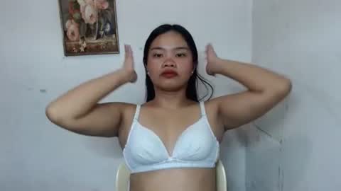 Snapshot of yourpinay_belle chatting on April 2026 12:08:02 PM Belle online show from April 2026 12:08:02 PM