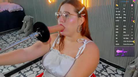 Snapshot of yourpretty_chloe chatting on March 2026 01:24:01 PM CHLOE online show from March 2026 01:24:01 PM
