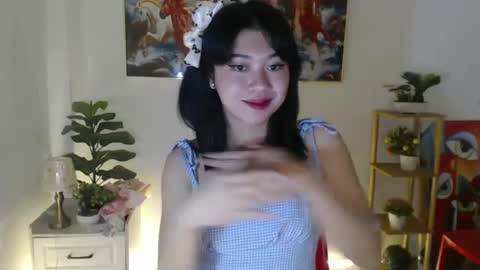 Trish online show from December 2024 04:04:02 AM