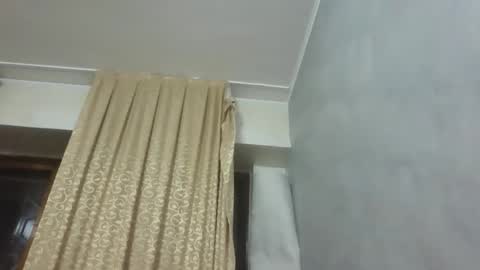 yourprincess09 online show from October 2025 08:42:01 PM