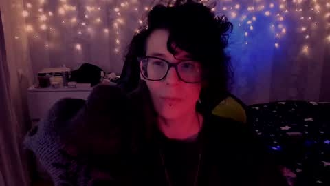 Snapshot of yourscosmic chatting on January 2025 11:06:01 PM Yours Cosmic online show from January 2025 11:06:01 PM