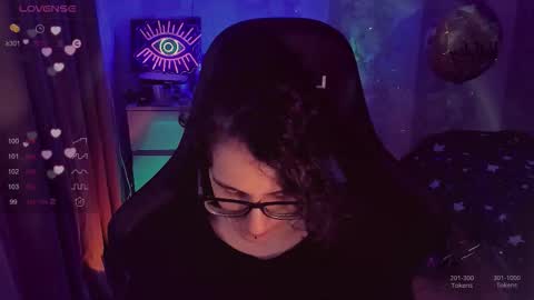 Snapshot of yourscosmic chatting on September 2025 11:18:01 PM Yours Cosmic online show from September 2025 11:18:01 PM