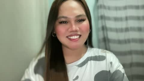 Snapshot of yourspecialgirl_rhea chatting on July 2026 07:16:01 PM yourspecialgirl_rhea online show from July 2026 07:16:01 PM