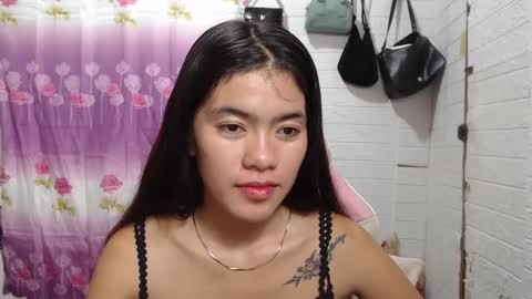Snapshot of yoursweet_asian20 chatting on March 2025 06:19:02 AM Maddie online show from March 2025 06:19:02 AM