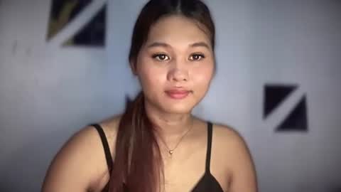 Snapshot of yoursweetgirl_zia chatting on May 2026 05:45:02 AM yoursweetgirl_zia online show from May 2026 05:45:02 AM