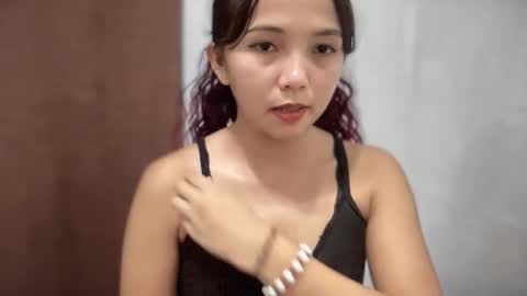 Faye online show from February 2026 06:18:01 PM