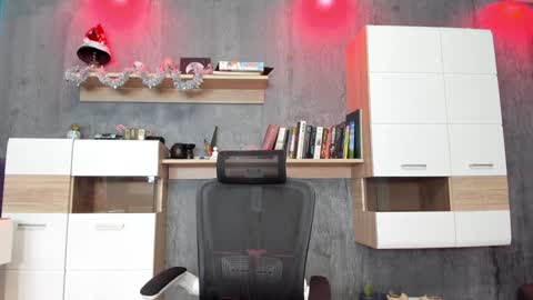 YourVenus00 -Follow my OF online show from December 2024 05:14:01 PM