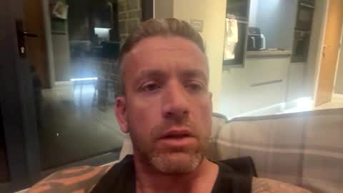 You want us 69 online show from October 2025 04:57:02 AM