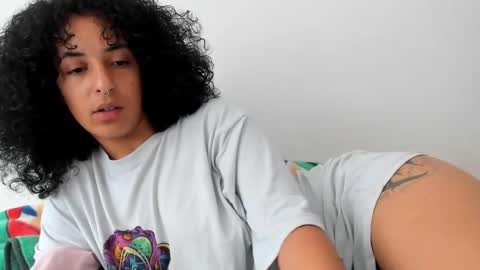 Snapshot of youwishtobeme chatting on February 2025 05:21:02 PM elizabeth ju online show from February 2025 05:21:02 PM