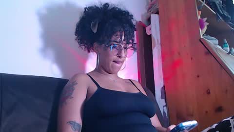 Snapshot of youwishtobeme chatting on February 2026 09:44:01 PM elizabeth ju online show from February 2026 09:44:01 PM