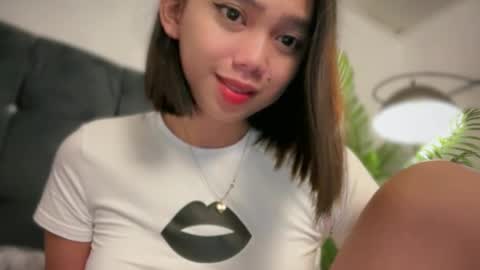 YowgineTheGreat online show from February 2025 05:50:01 PM