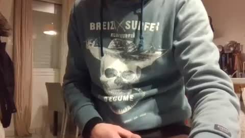 yoyoding online show from March 2025 09:37:02 PM