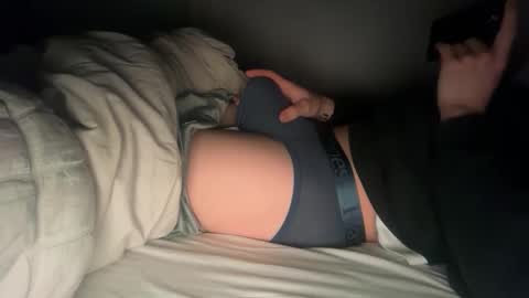 yoyoyo1080 online show from January 2026 12:31:01 PM