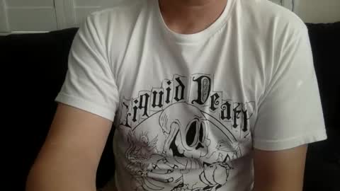 Snapshot of yque2 chatting on February 2026 11:21:02 PM yque online show from February 2026 11:21:02 PM