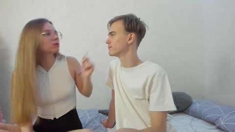 Yue Lang and Samm online show from February 2025 07:10:02 PM