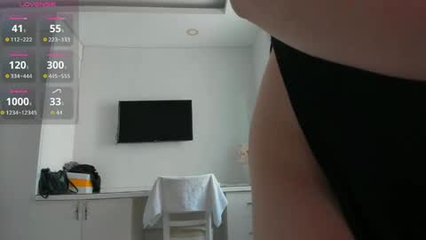 Snapshot of yuki_mii chatting on May 2026 07:15:01 AM Yuki online show from May 2026 07:15:01 AM