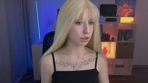 Misa online show from July 2026 06:58:02 PM