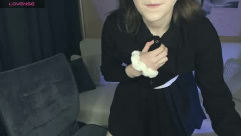Snapshot of yukishine chatting on April 2026 12:40:02 PM YukiShine online show from April 2026 12:40:02 PM